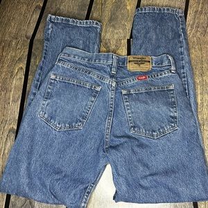 Wrangler “regular fit” jeans